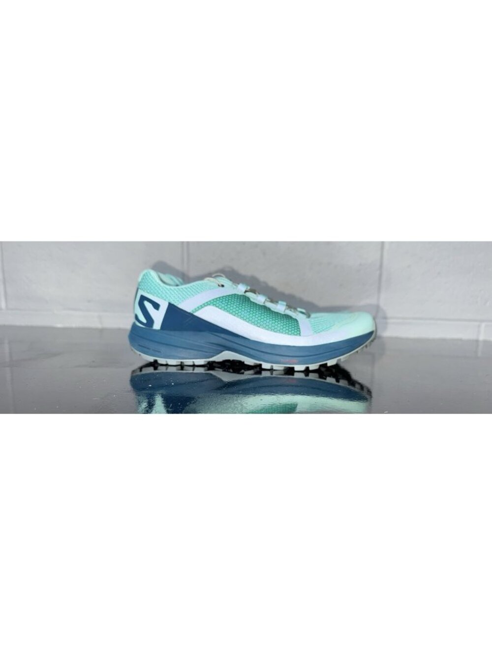 Salomon XA Elevate Womens Athletic Trail Running Hiking Shoes Size 7 Blue